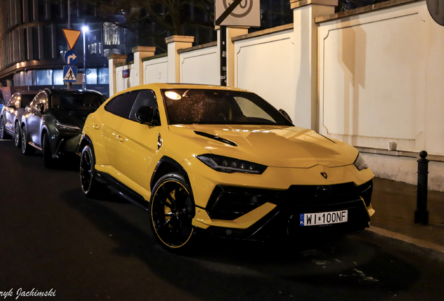 Lamborghini Urus S