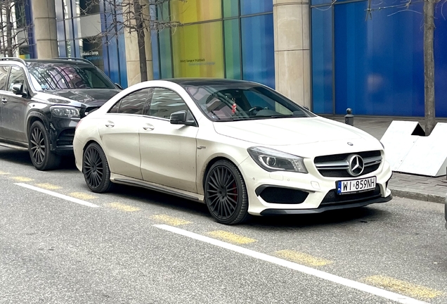 Mercedes-AMG CLA 45 C117