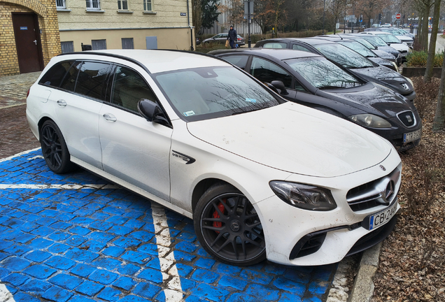 Mercedes-AMG E 63 S Estate S213