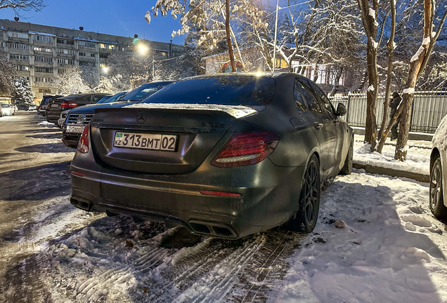 Mercedes-AMG E 63 S W213