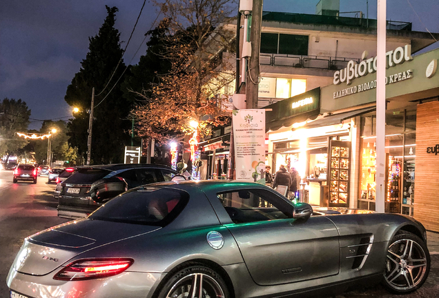 Mercedes-Benz SLS AMG