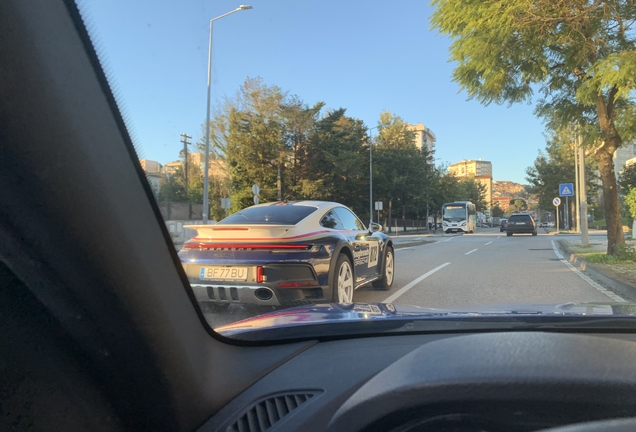 Porsche 992 Dakar
