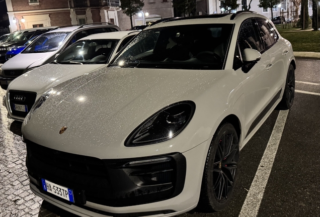 Porsche 95B Macan GTS MkIII