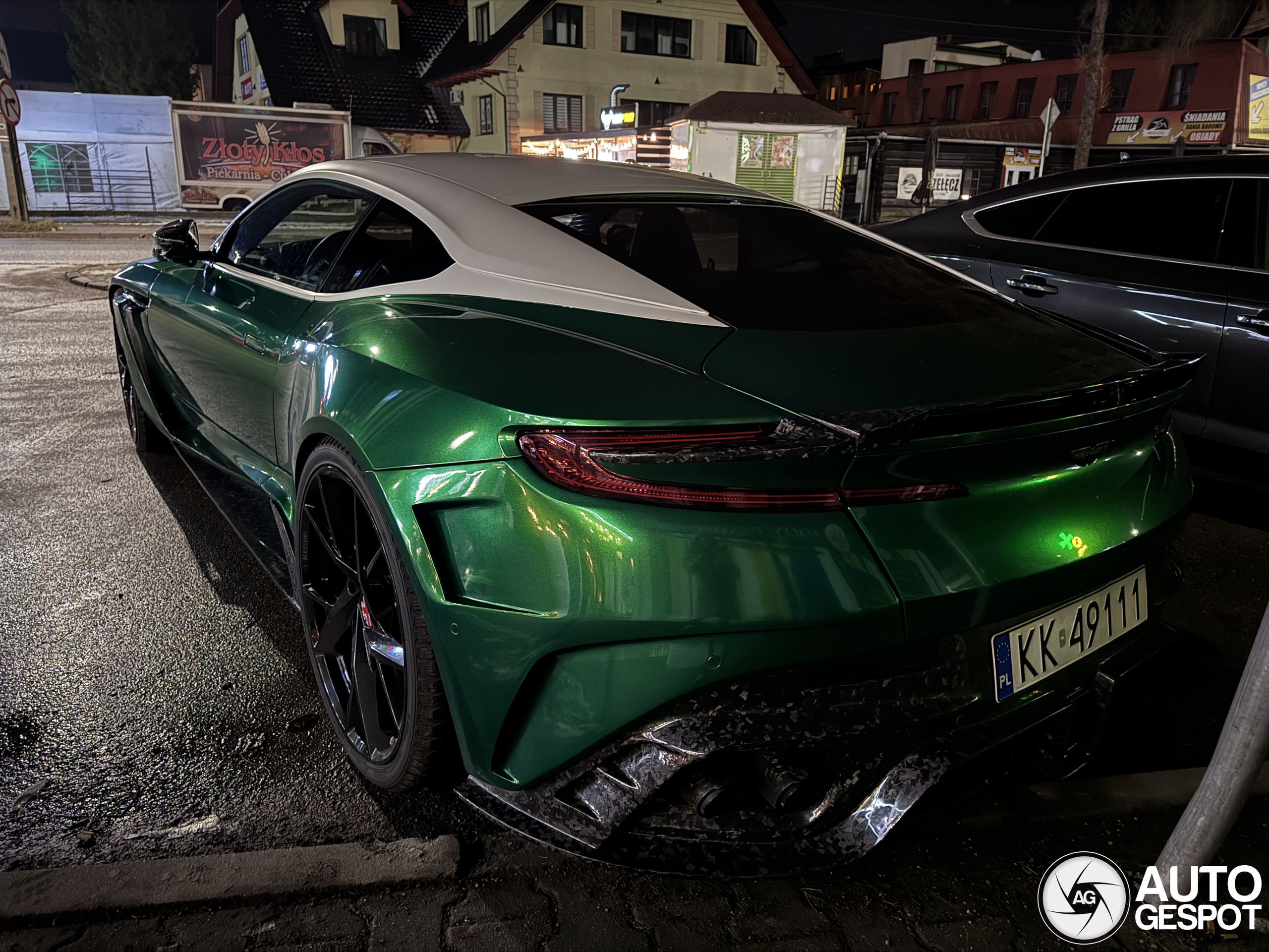 MOTORHELIX 1:18 Mansory Aston Martin DB11 S Cyrus Silver - Limité 19/99