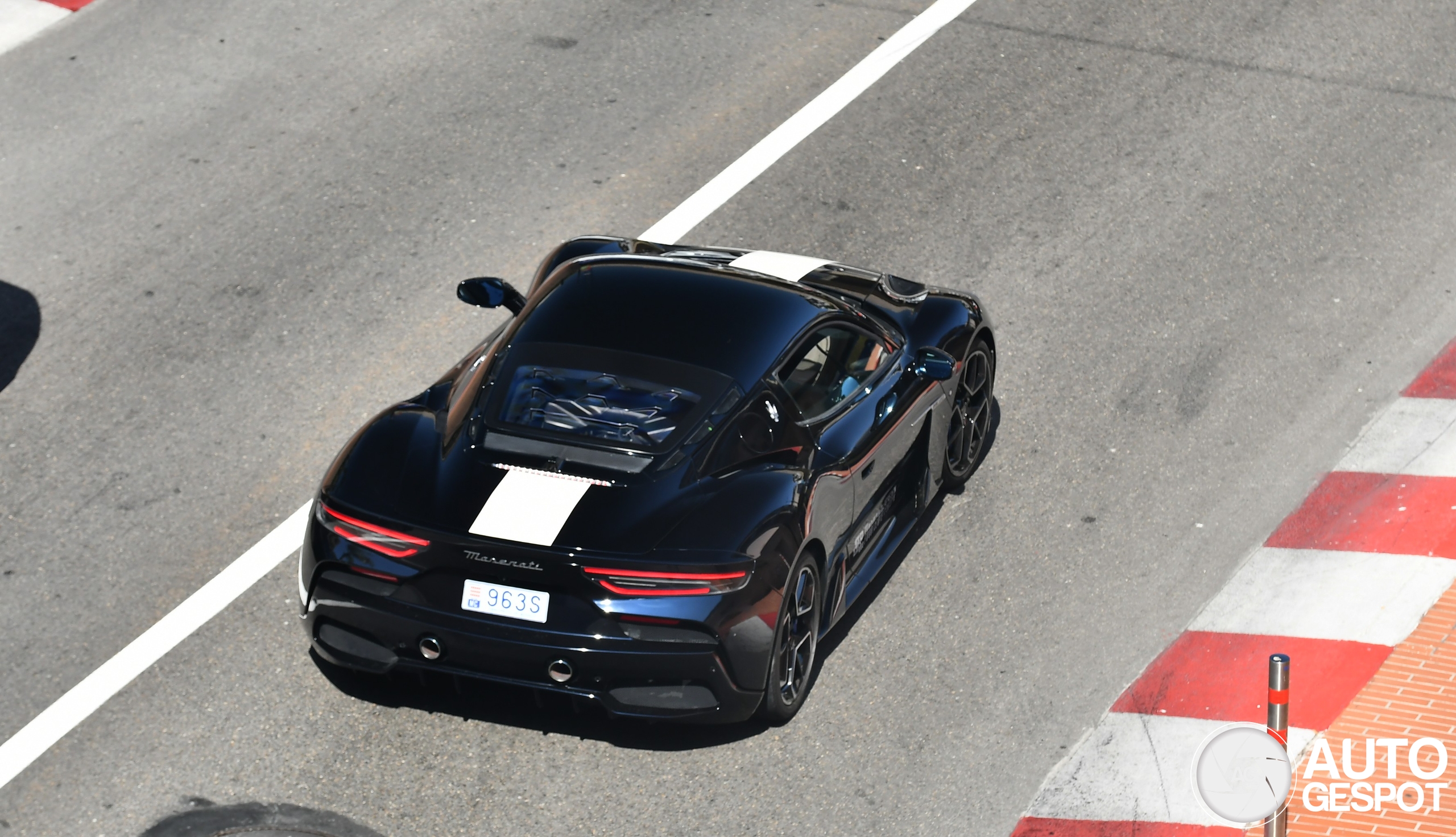 Maserati MC20 - 27 December 2025 - Autogespot