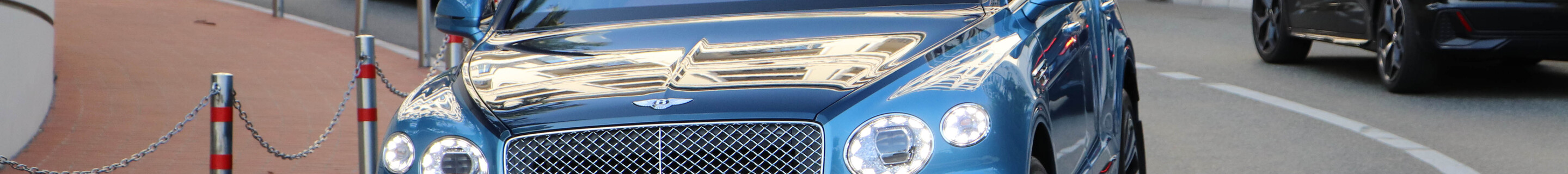 Bentley Bentayga V8 2021 First Edition