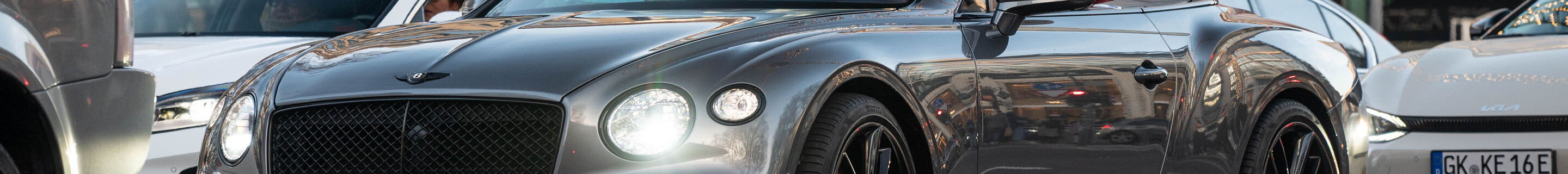 Bentley Continental GTC 2019