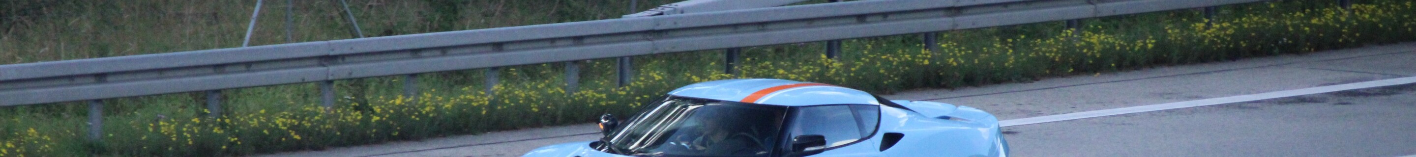 Lotus Evora 400 Blue & Orange Edition