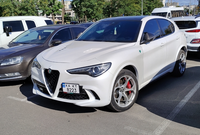 Alfa Romeo Stelvio Quadrifoglio 2020