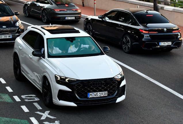 Audi RS Q8 2024