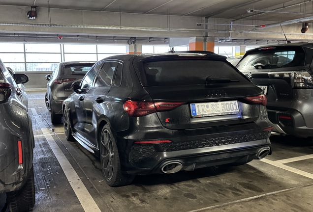 Audi RS3 Sportback 8Y