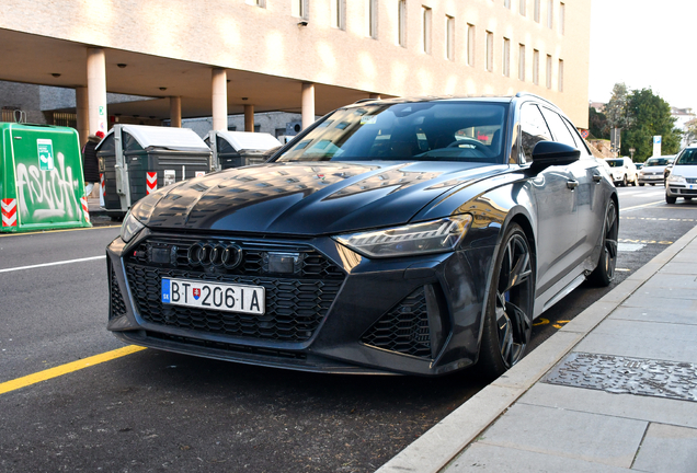 Audi RS6 Avant C8