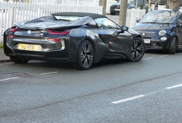 BMW i8 Roadster
