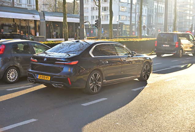 BMW M760e xDrive