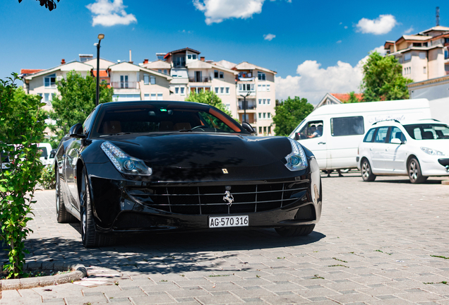 Ferrari FF
