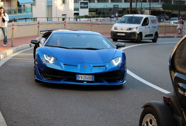 Lamborghini Aventador LP770-4 SVJ