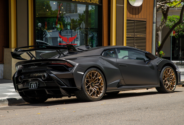Lamborghini Huracán LP640-2 STO