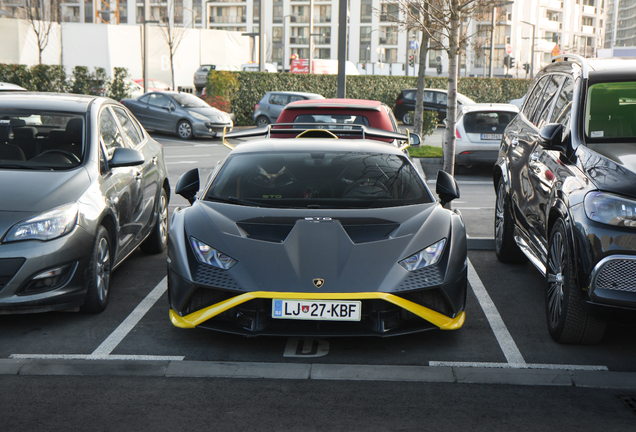 Lamborghini Huracán LP640-2 STO