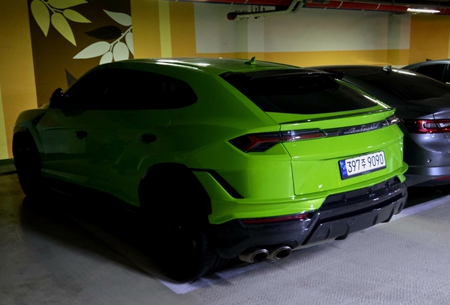Lamborghini Urus Performante