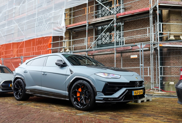 Lamborghini Urus Performante