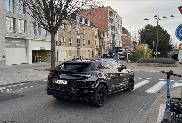 Lamborghini Urus S