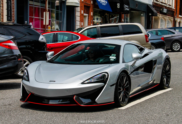 McLaren 570S