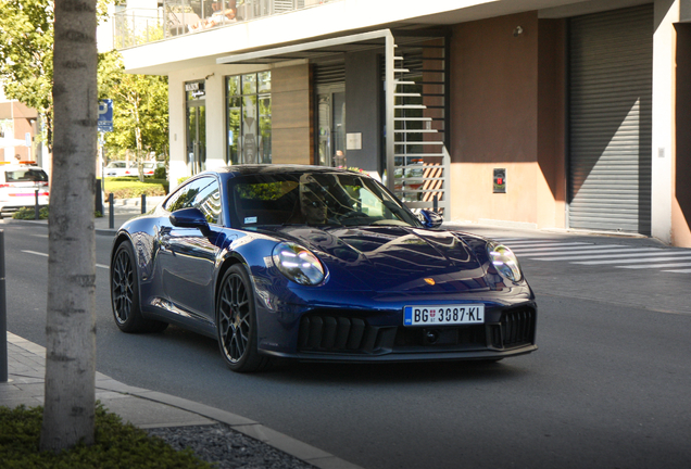 Porsche 992 Carrera 4 GTS MkII