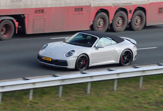 Porsche 992 Carrera 4S Cabriolet MkI