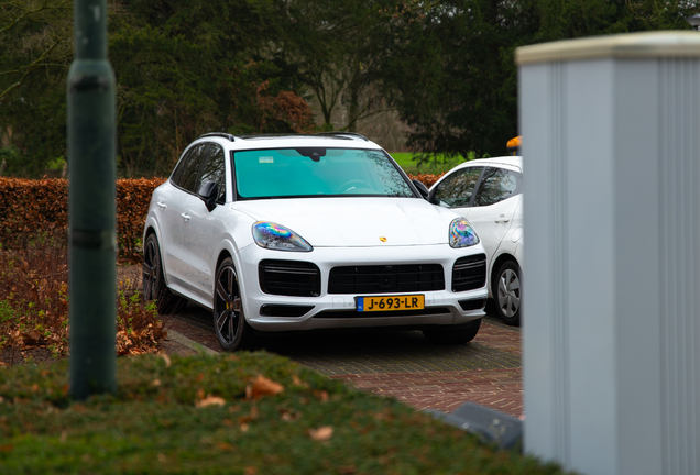 Porsche Cayenne Turbo S E-Hybrid