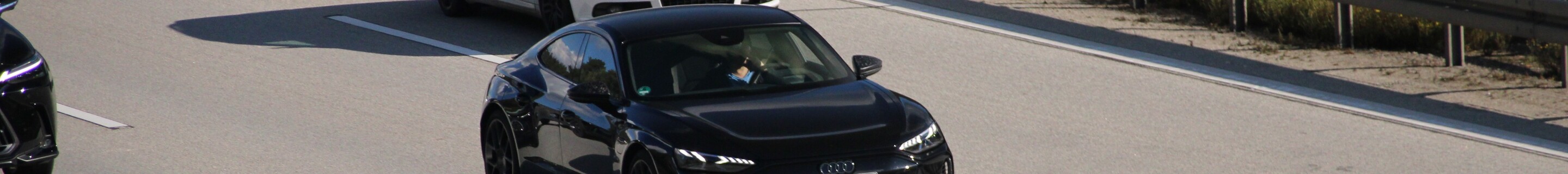 Audi RS E-Tron GT 2025