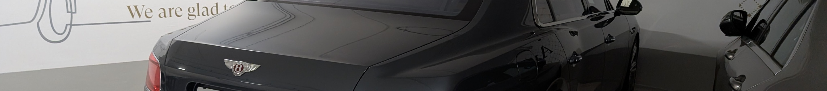 Bentley Flying Spur V8