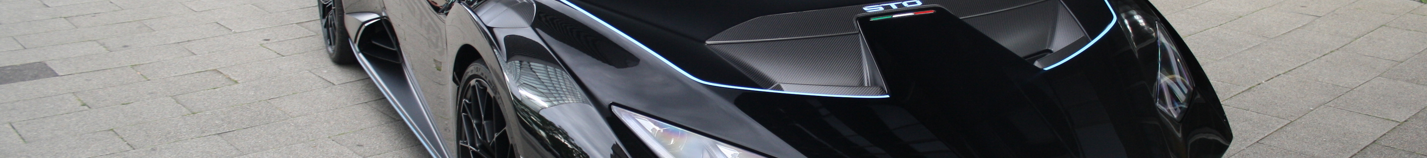 Lamborghini Huracán LP640-2 STO