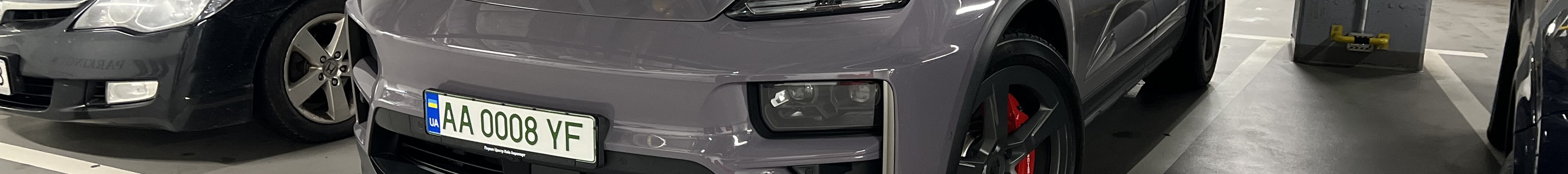 Porsche Macan EV Turbo