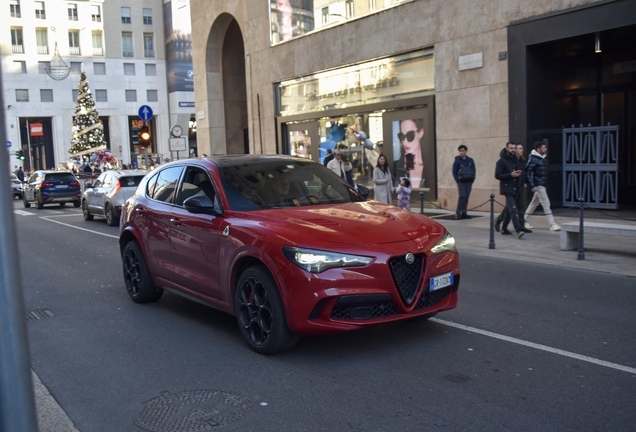 Alfa Romeo Stelvio Quadrifoglio 2023