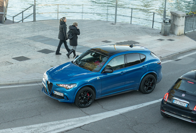 Alfa Romeo Stelvio Quadrifoglio 2023