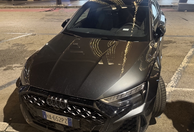 Audi RS3 Sportback 8Y 2025