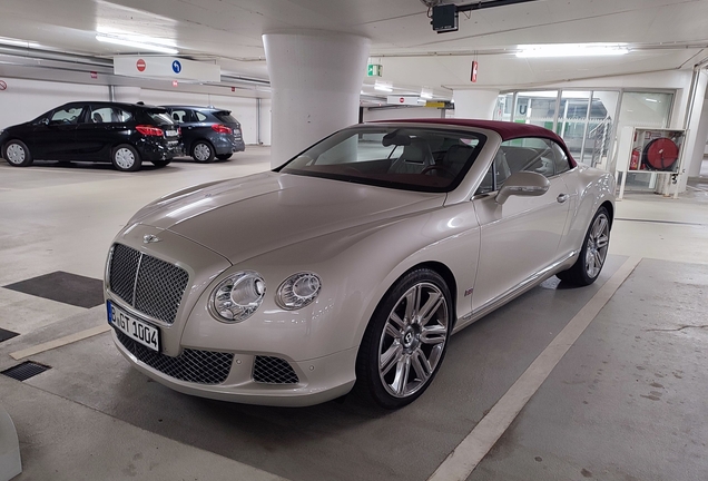 Bentley Continental GTC 2012