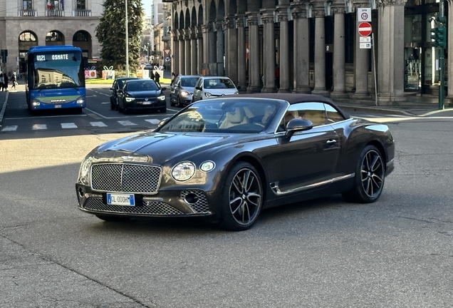 Bentley Continental GTC V8 2020