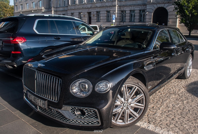 Bentley Flying Spur Hybrid