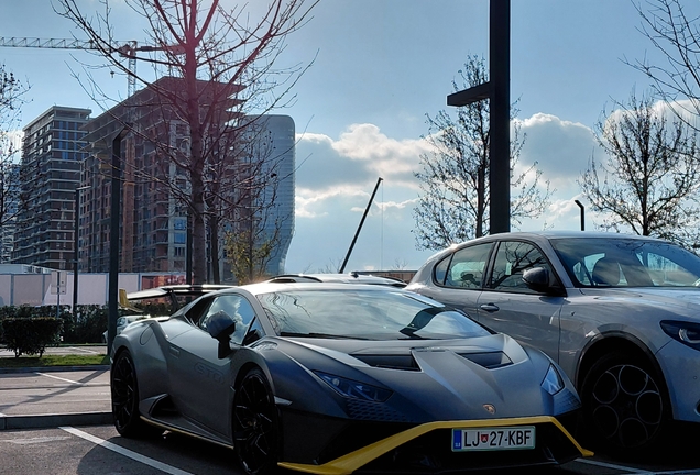 Lamborghini Huracán LP640-2 STO