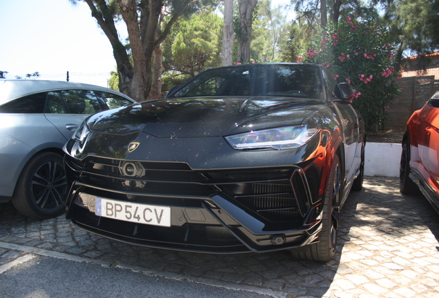 Lamborghini Urus S