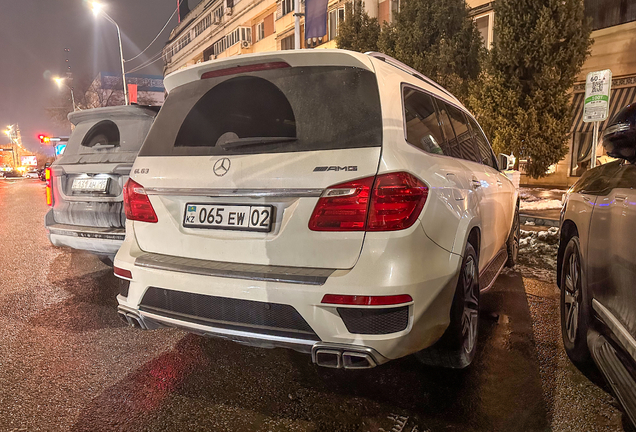 Mercedes-Benz GL 63 AMG X166