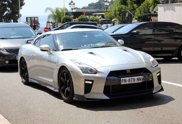 Nissan GT-R 2017