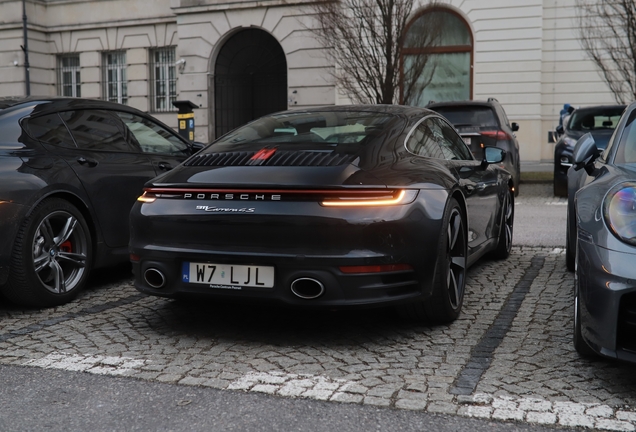 Porsche 992 Carrera 4S MkI