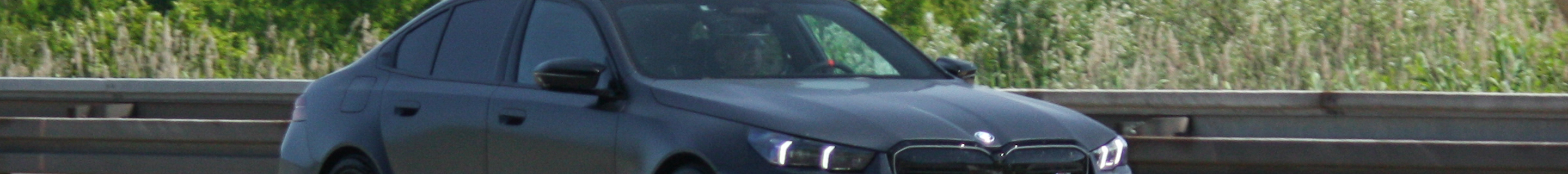 BMW M5 G90