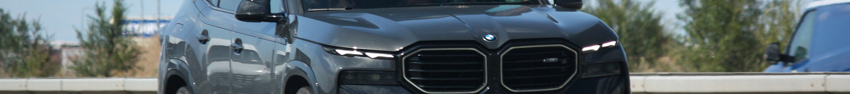 BMW XM G09