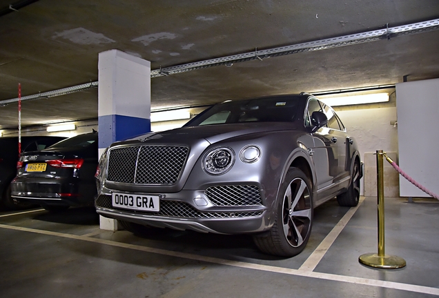 Bentley Bentayga V8