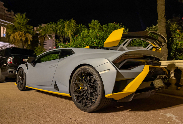 Lamborghini Huracán LP640-2 STO