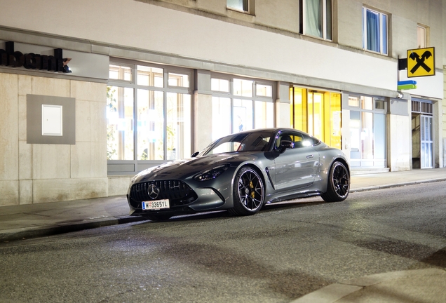 Mercedes-AMG GT 63 C192
