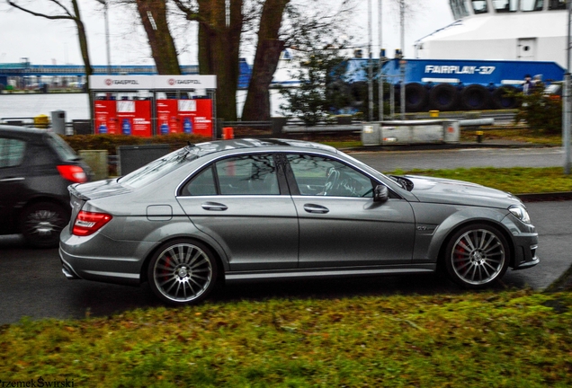 Mercedes-Benz C 63 AMG W204 2012